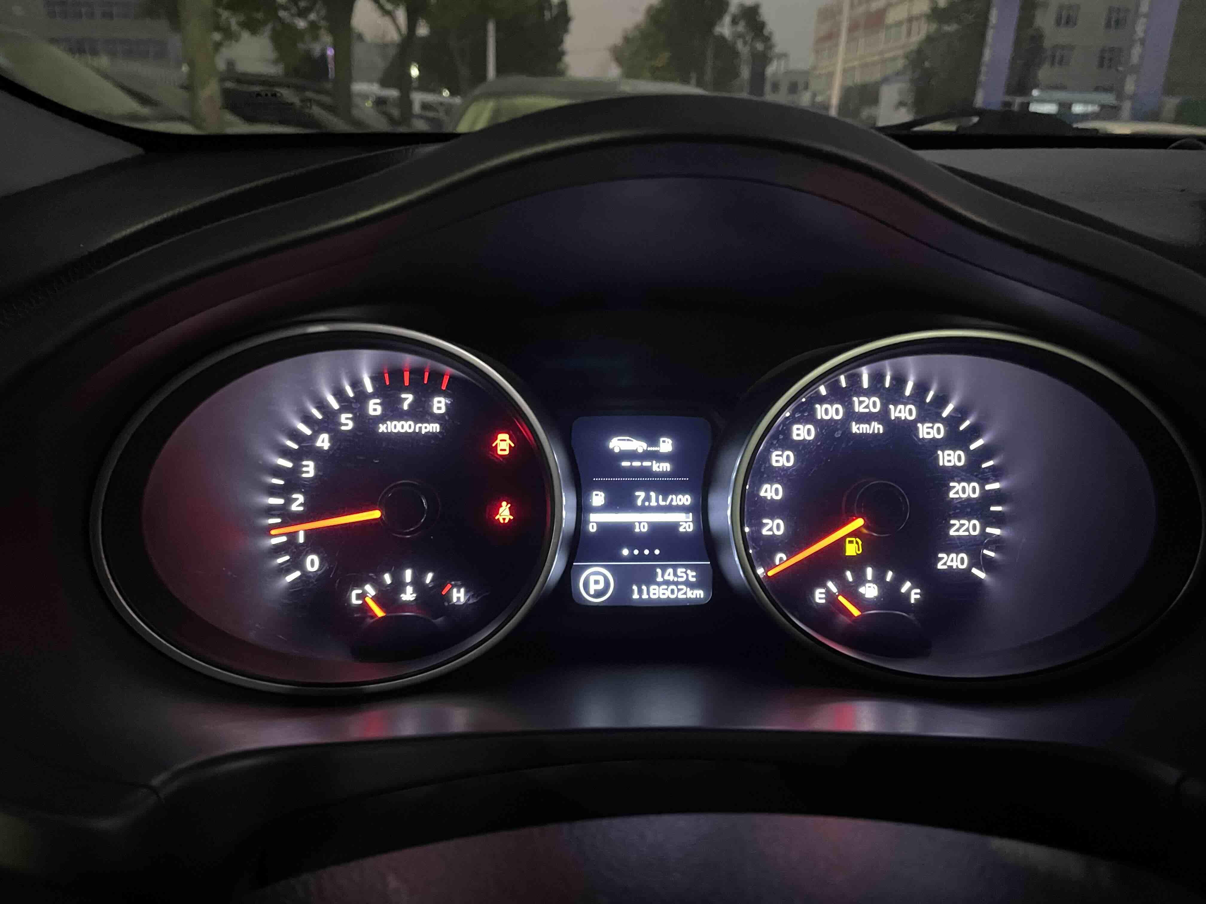 Kia Sportage 2016 thumb 4