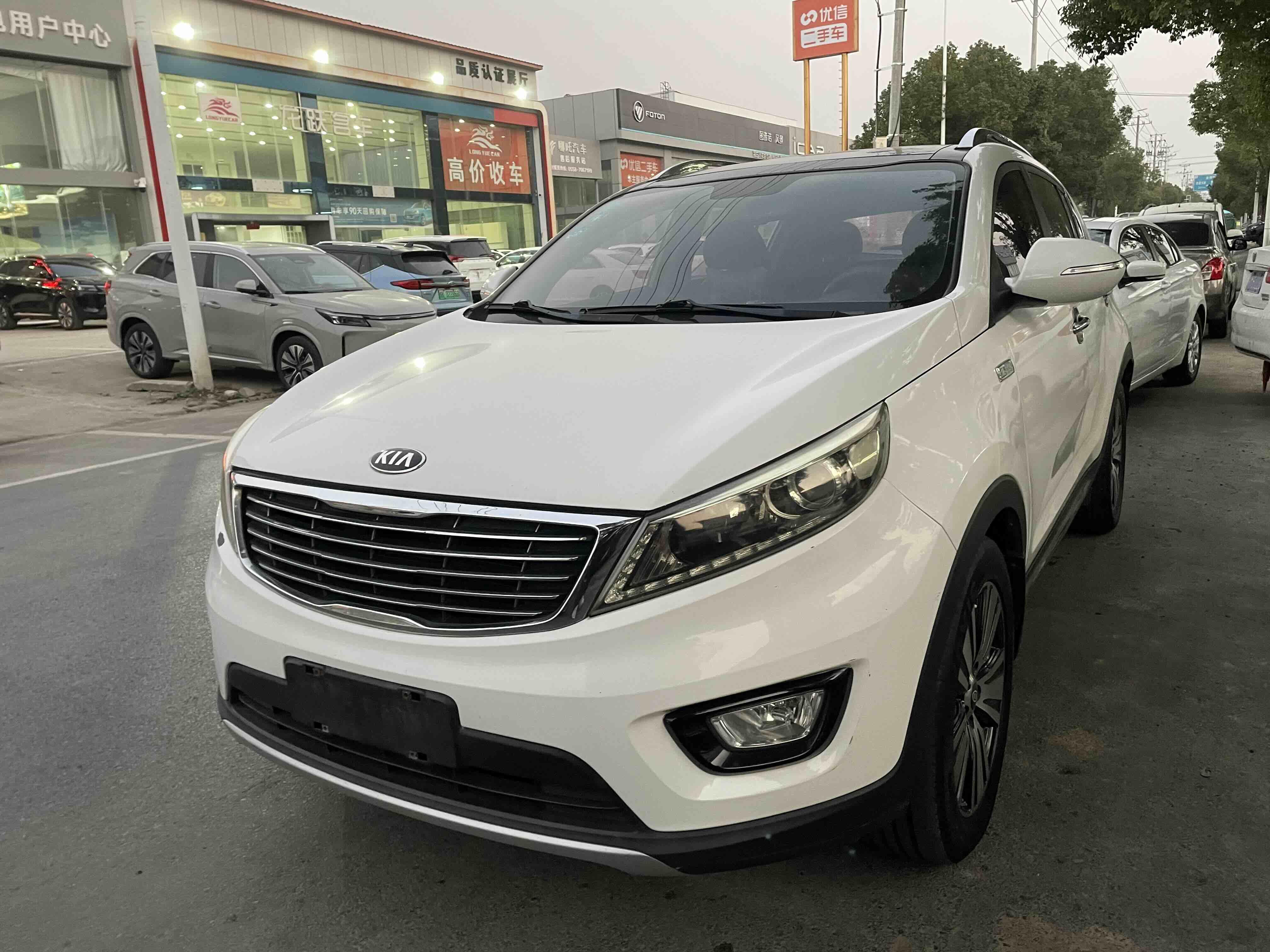 Kia Sportage 2016 thumb 8