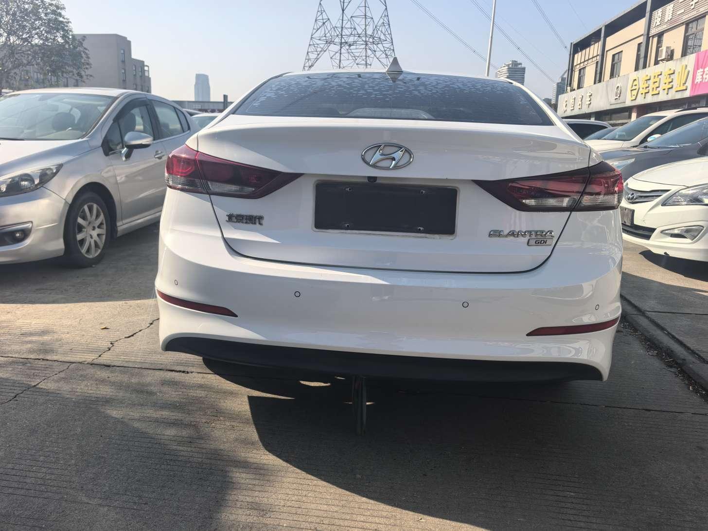 Hyundai Elantra 2019 thumb 3