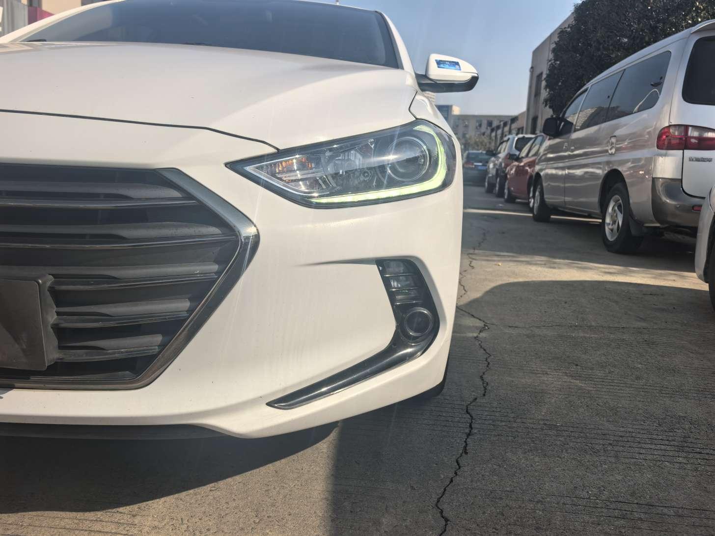 Hyundai Elantra 2019 thumb 6