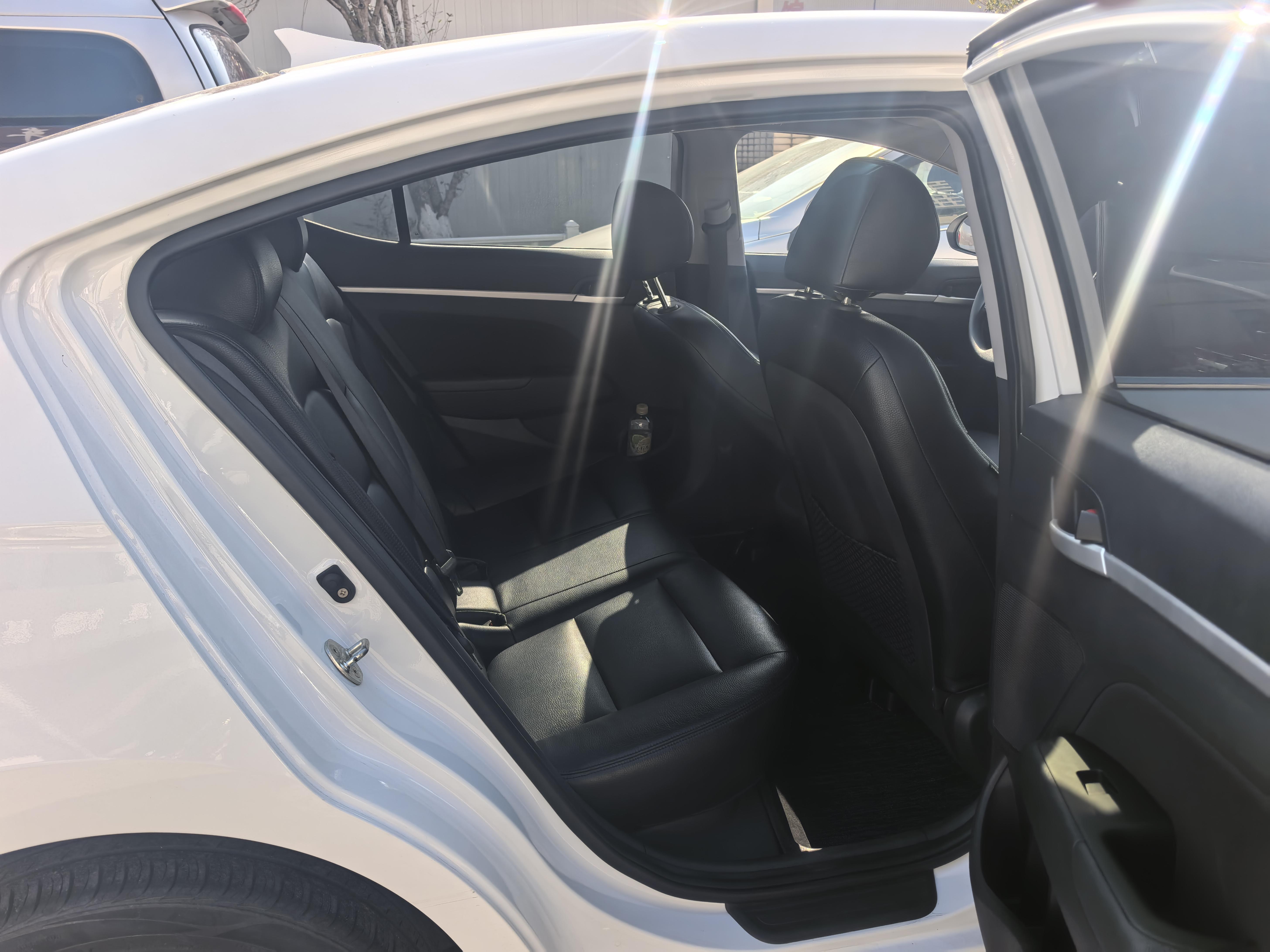Hyundai Elantra 2019 thumb 7