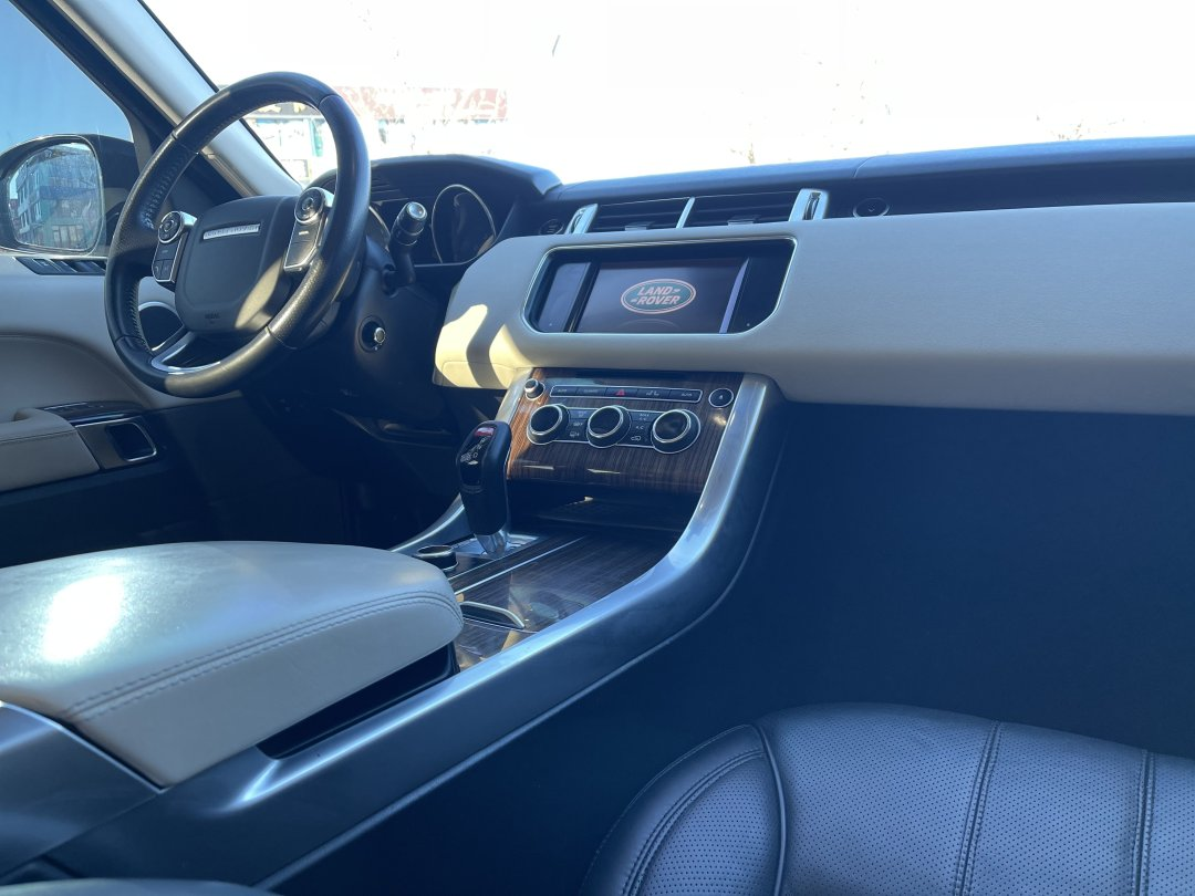 Land Rover Range Rover Sport 2014 thumb 10