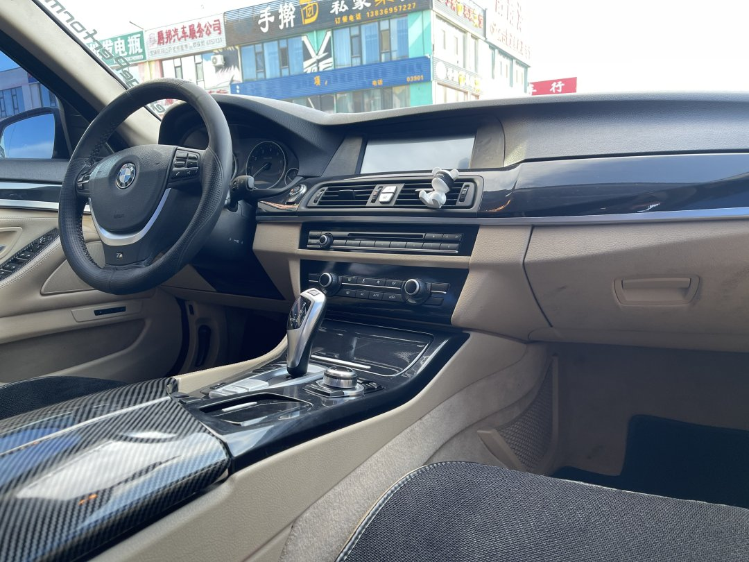 BMW 5 серии 2013 thumb 8