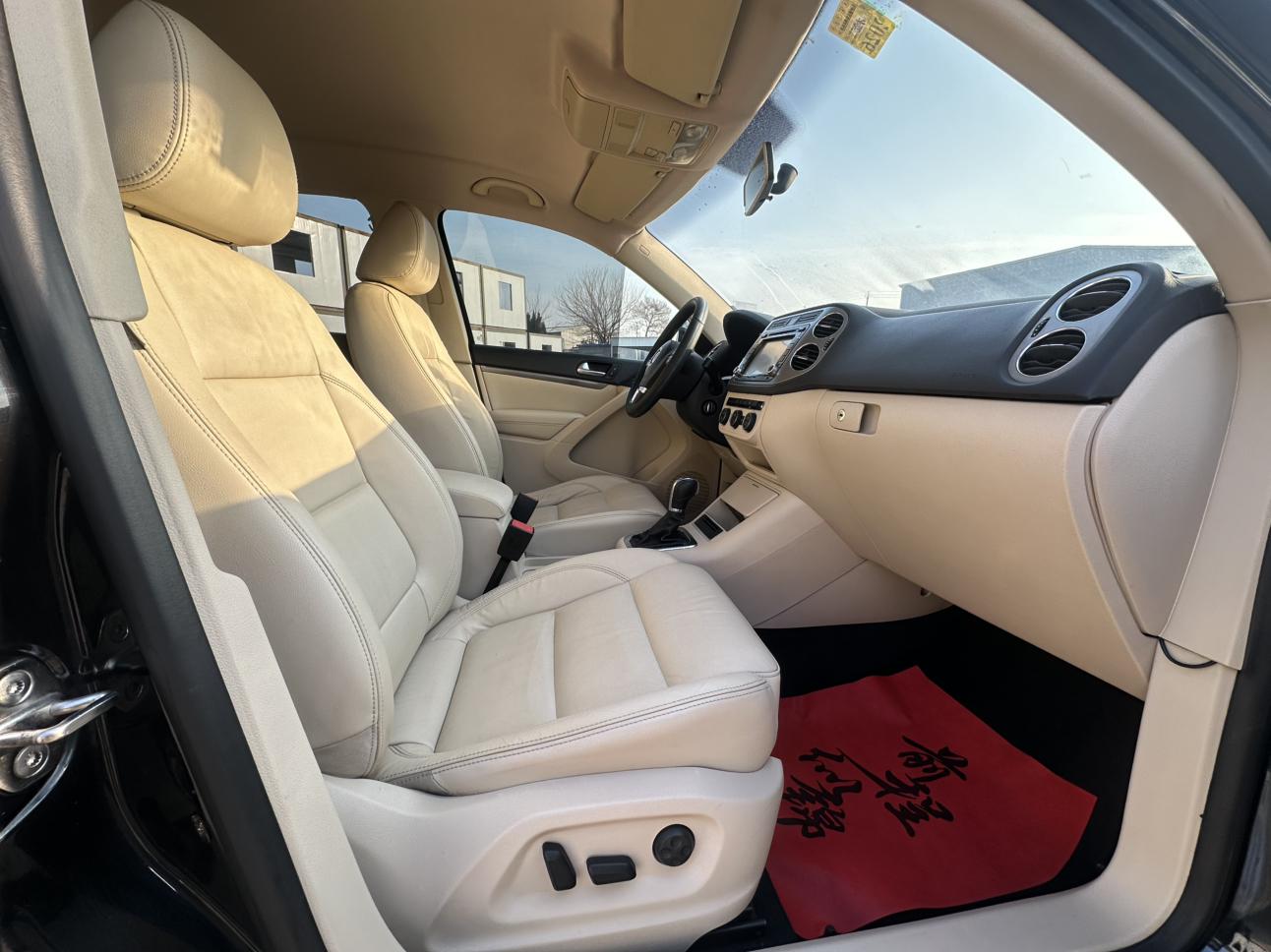 Volkswagen Tiguan 2014 thumb 6