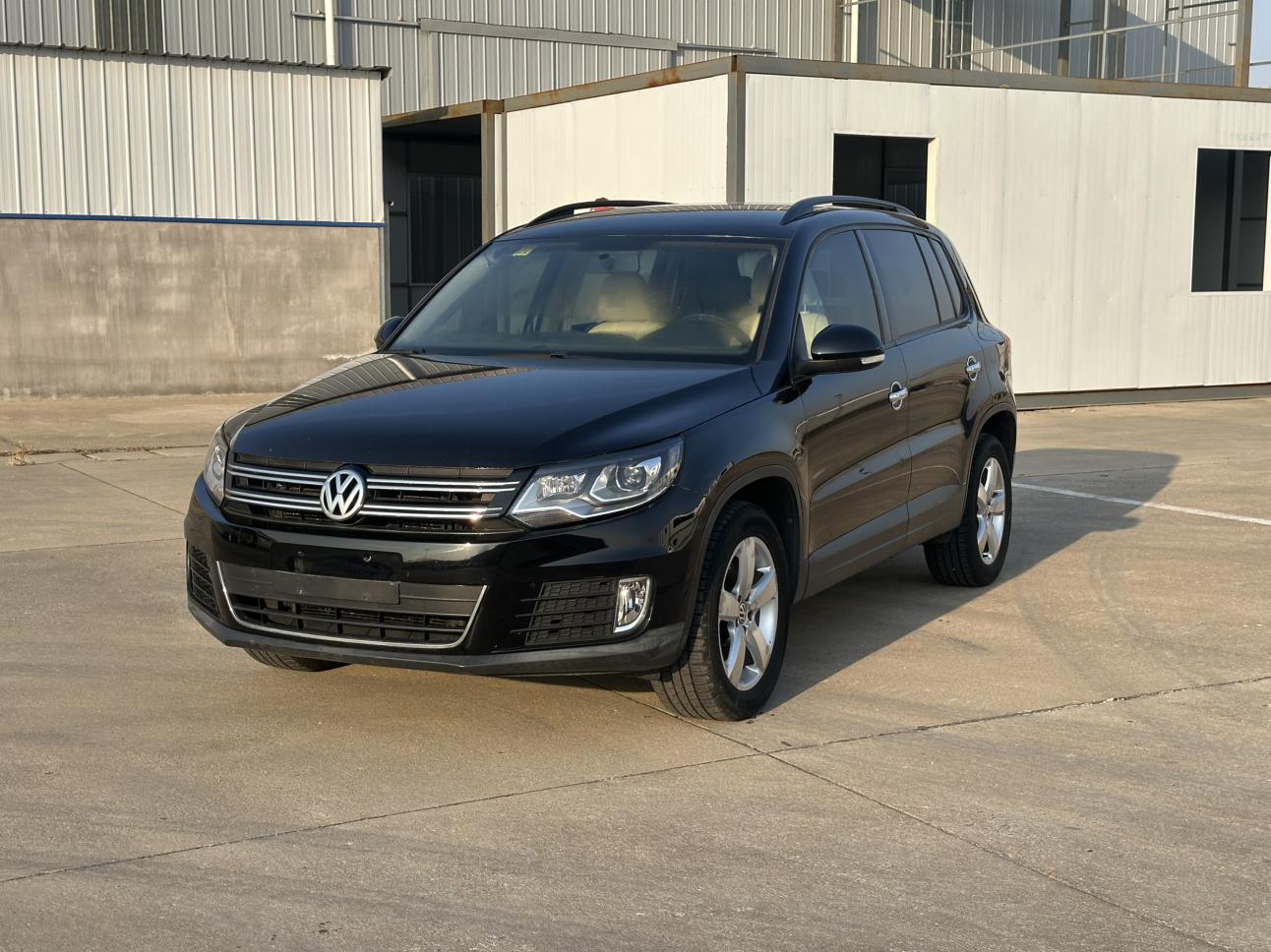 Volkswagen Tiguan 2014 thumb 11