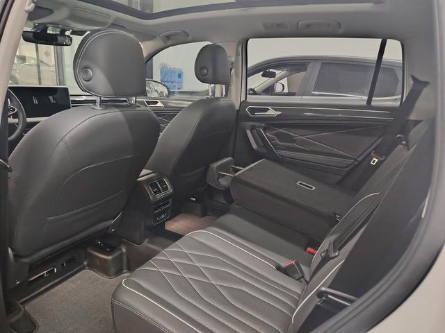 Volkswagen Tiguan 2022 thumb 4