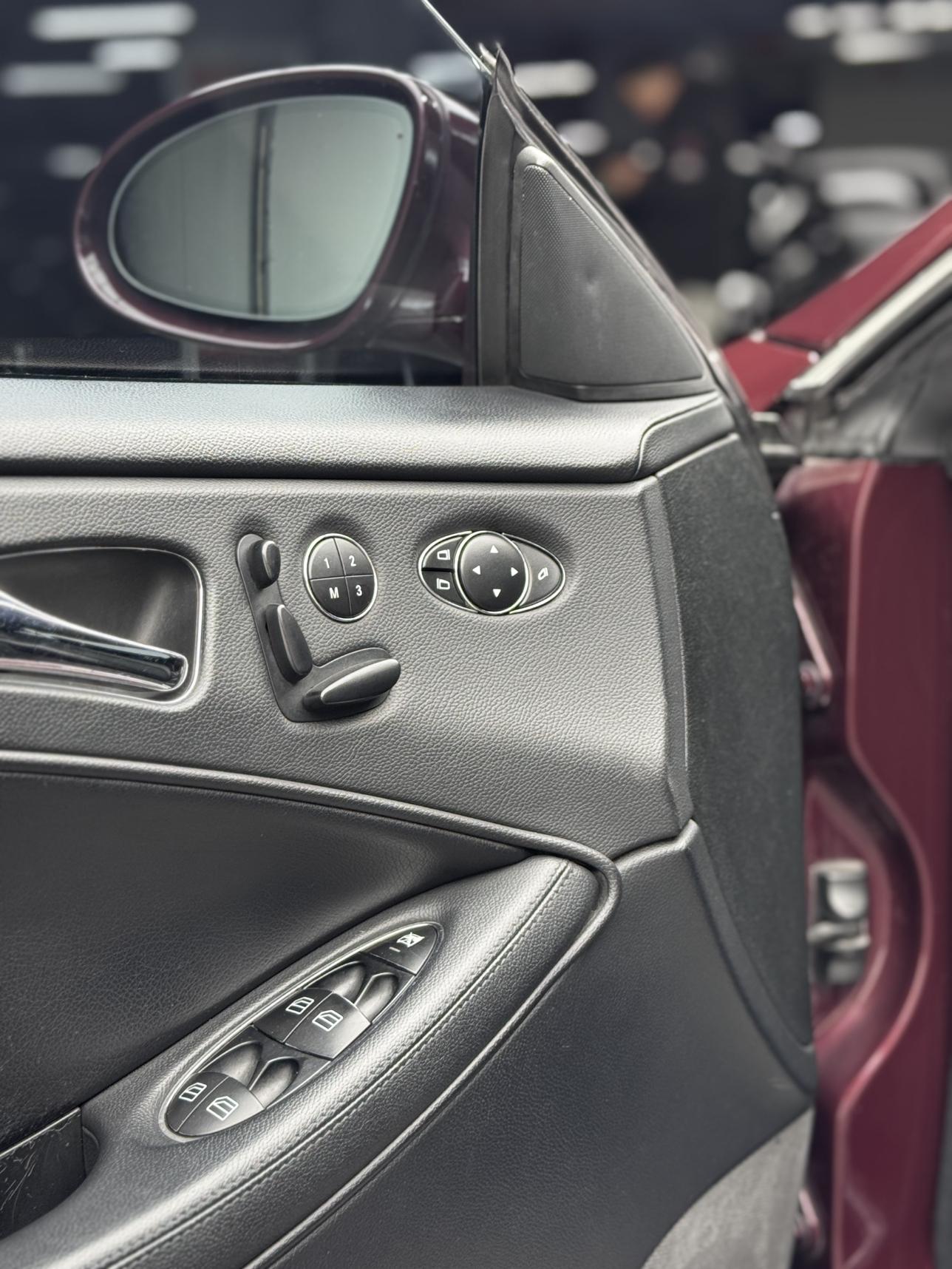 Mercedes-Benz CLS 2006 thumb 9