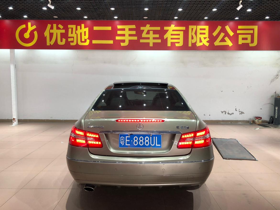 Mercedes-Benz E-Class 2011 thumb 4