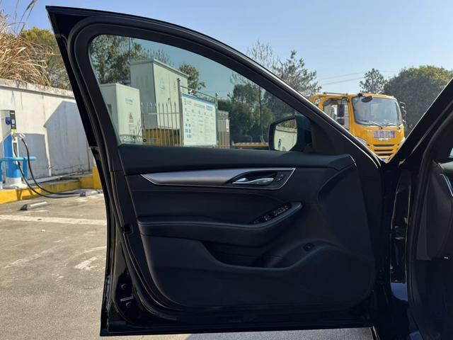 Cadillac CT5 2022 thumb 11