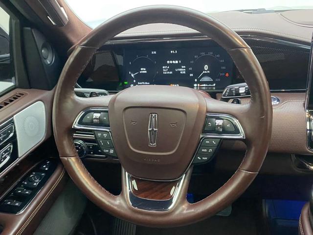 Lincoln Nautilus 2020 thumb 12
