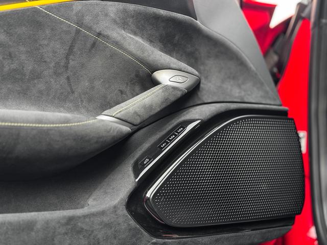 Ferrari Roma 2020 thumb 3