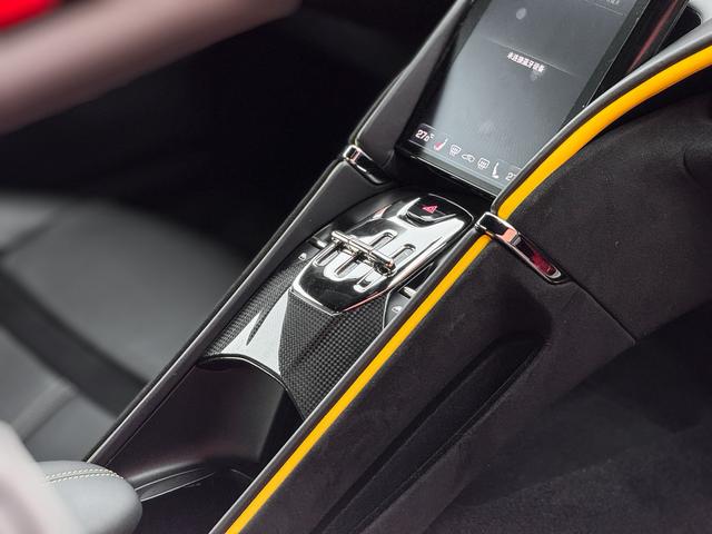 Ferrari Roma 2020 thumb 6
