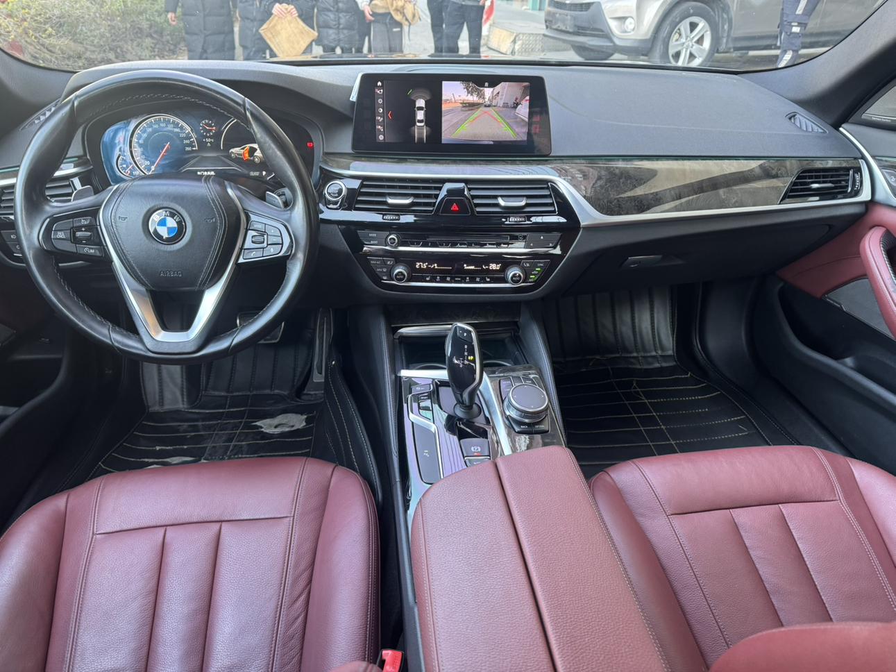 BMW 5 серии 2017 thumb 5