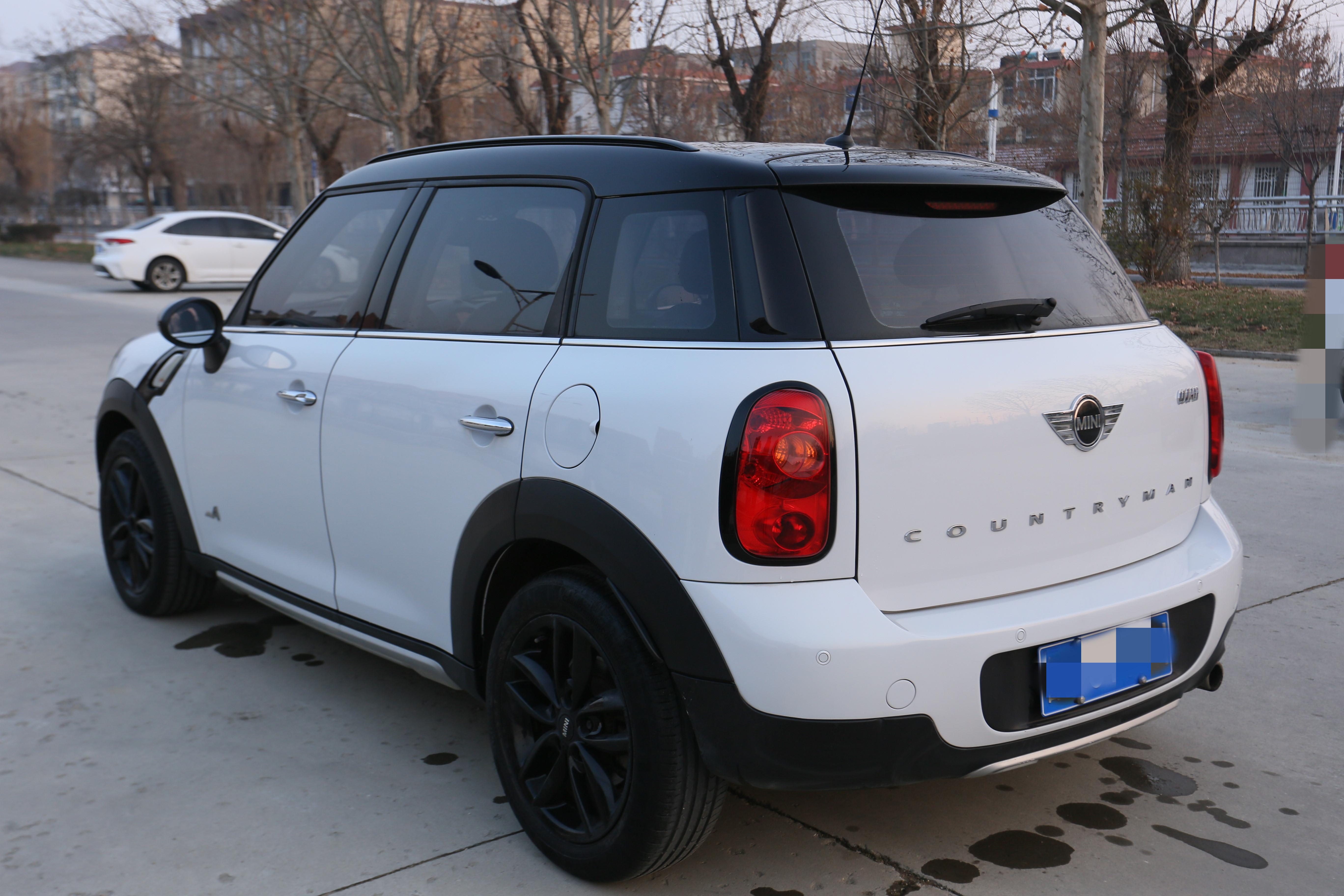 Mini Countryman 2016 thumb 2