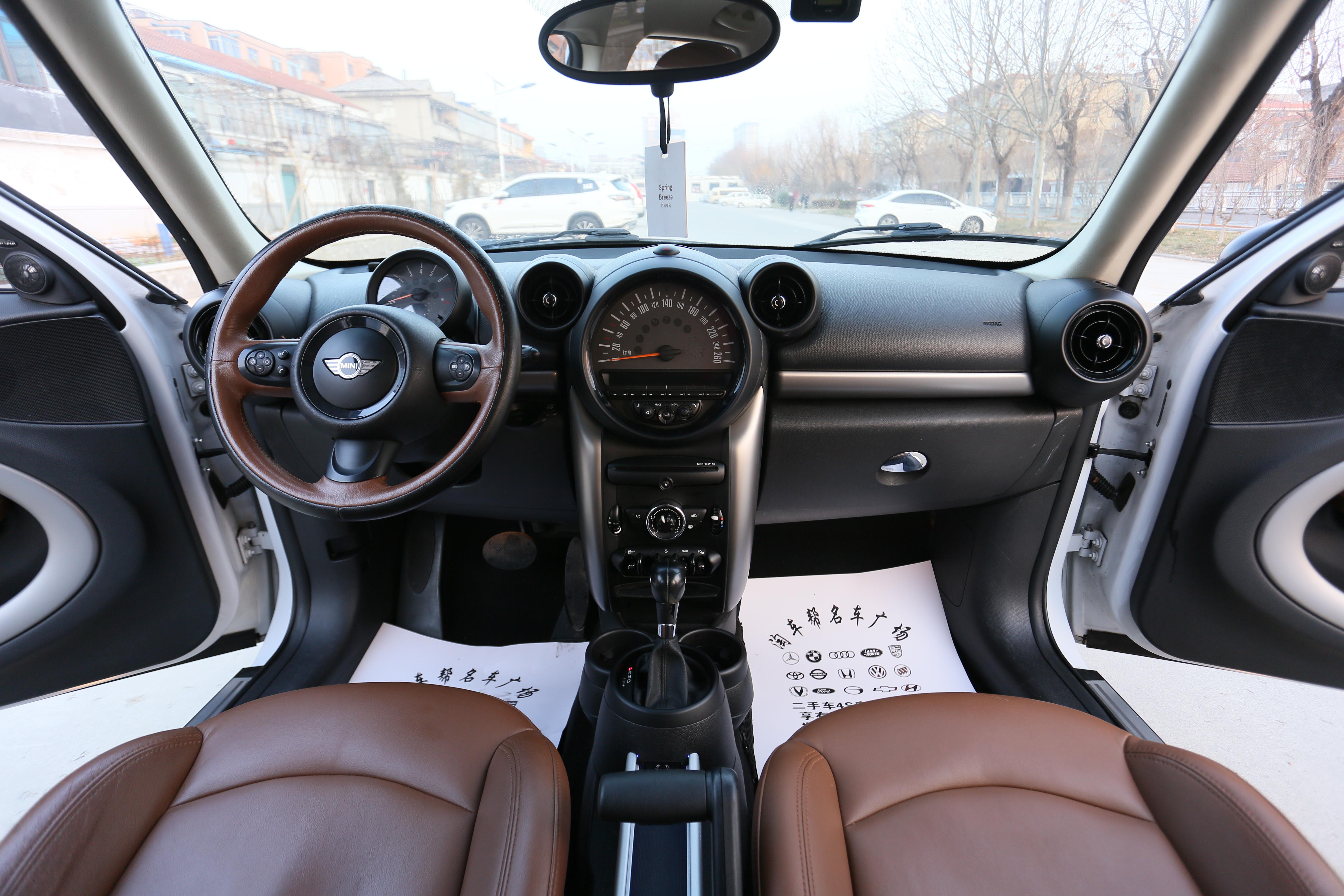 Mini Countryman 2016 thumb 6