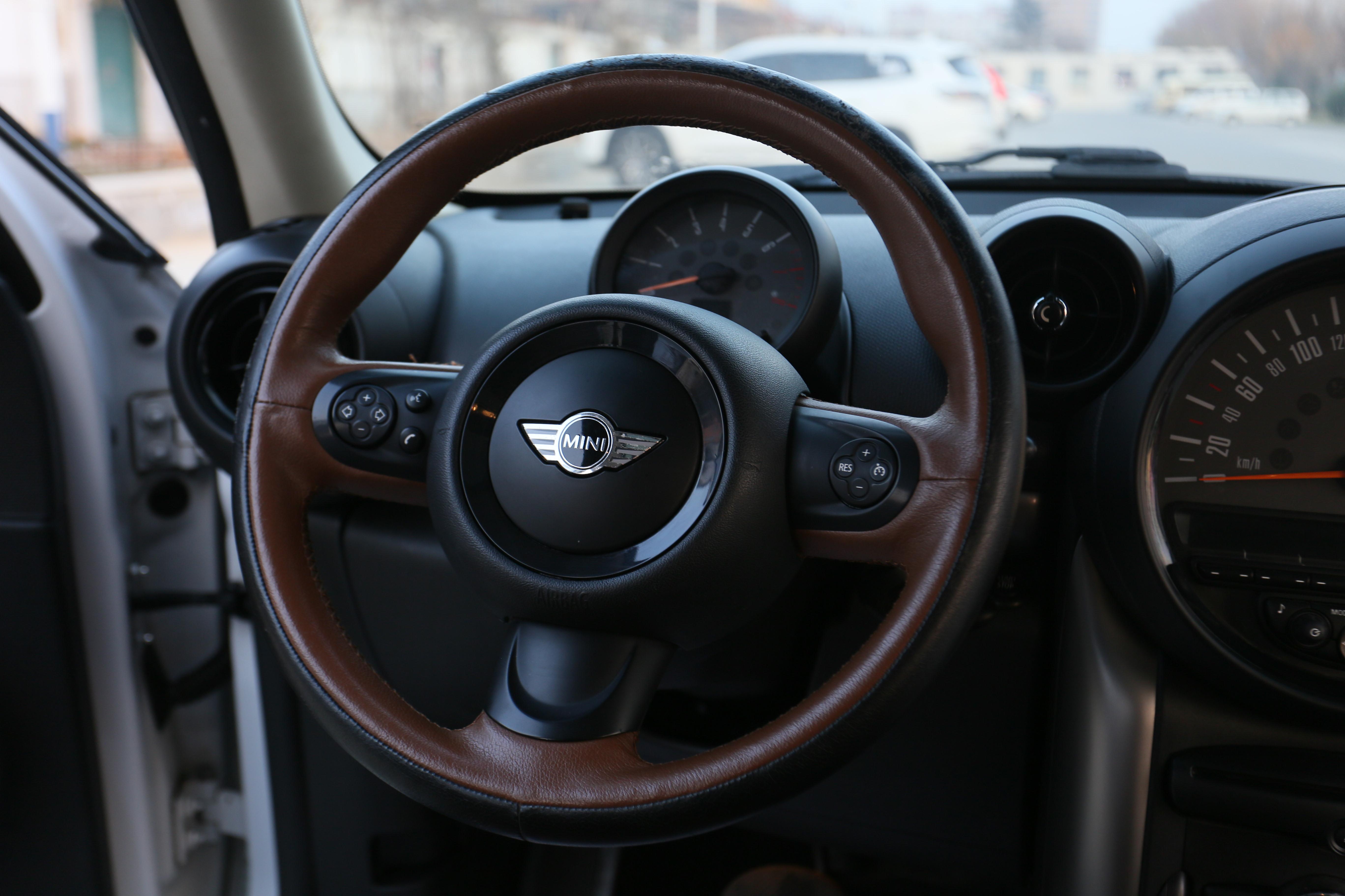 Mini Countryman 2016 thumb 7