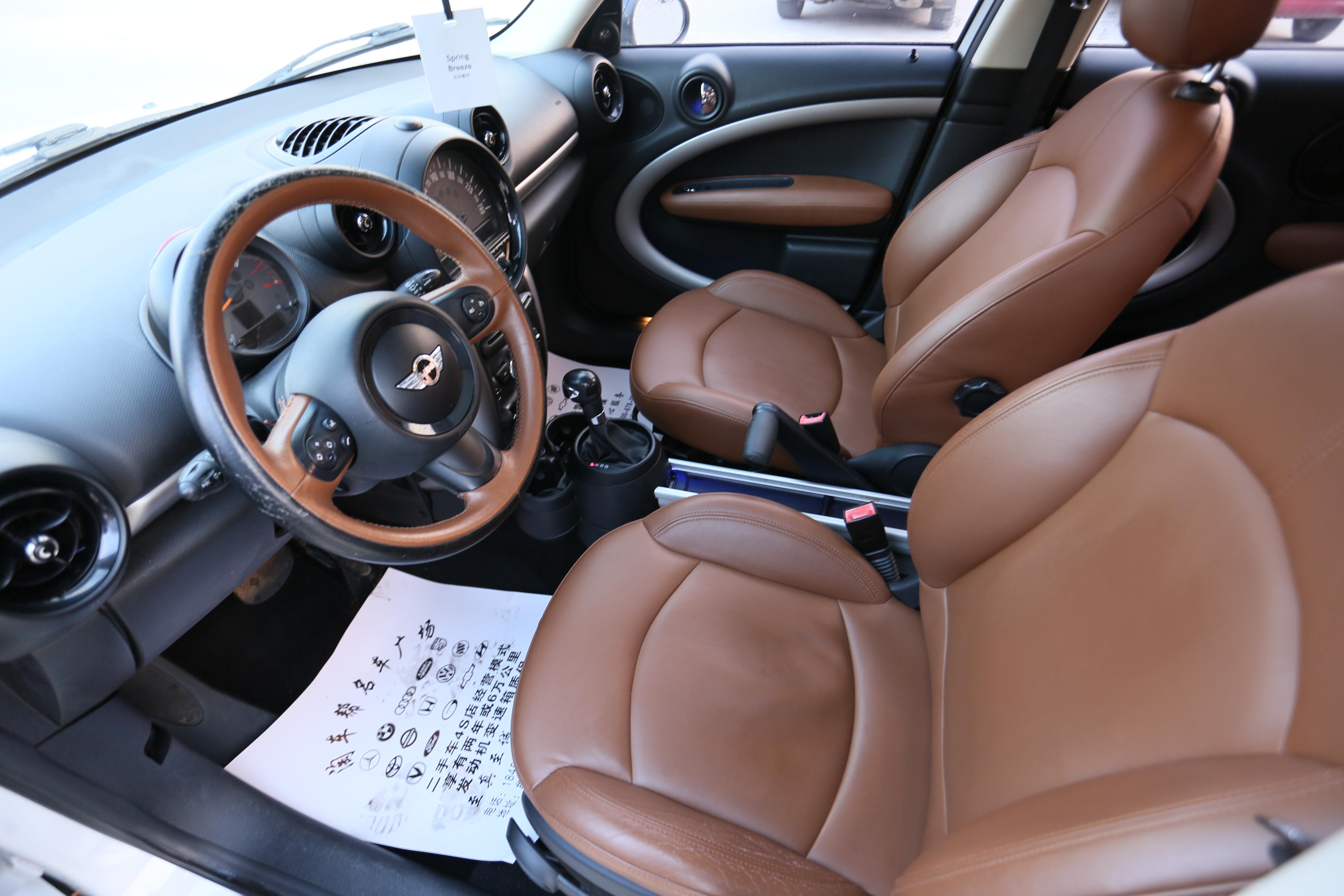 Mini Countryman 2016 thumb 8