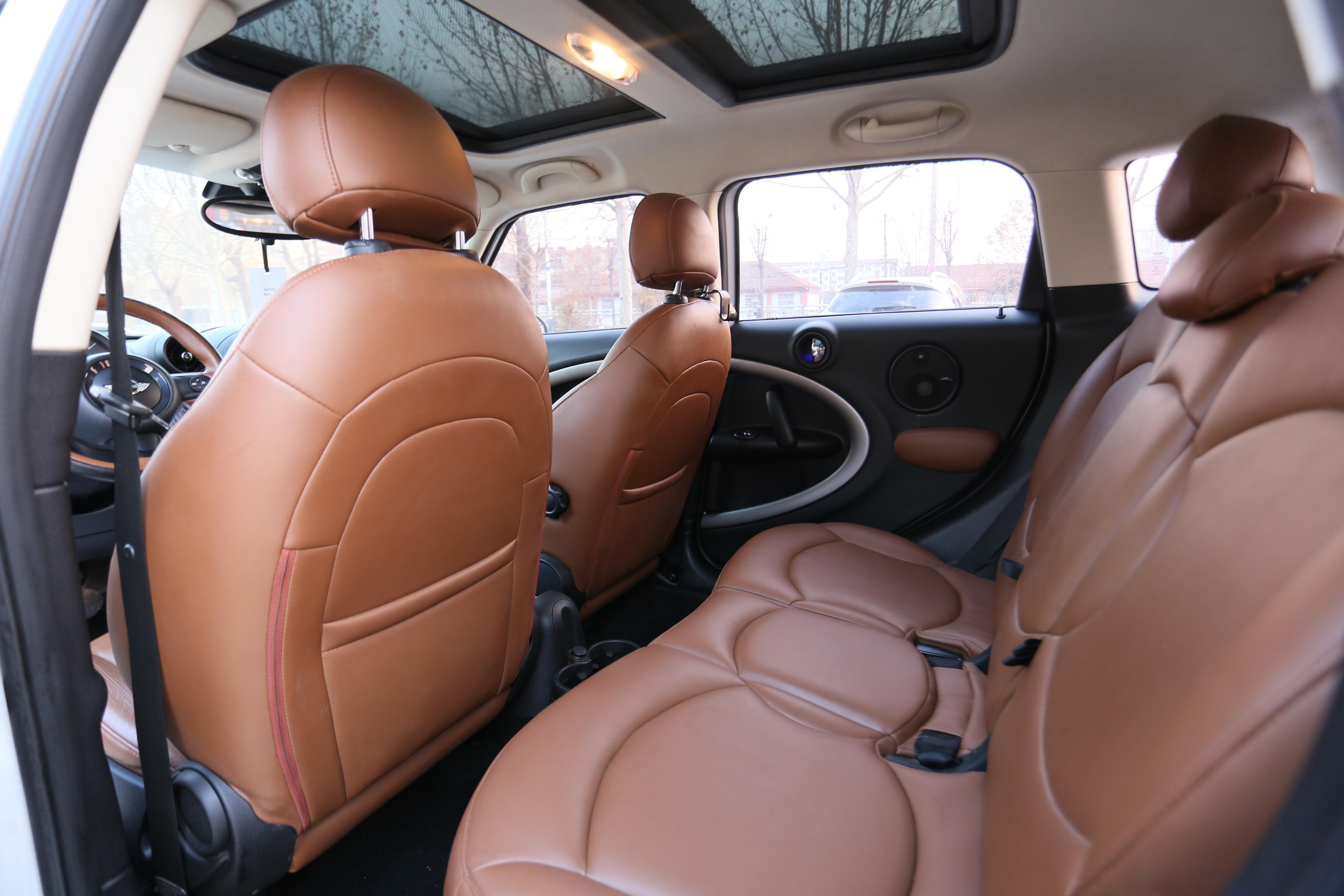 Mini Countryman 2016 thumb 10