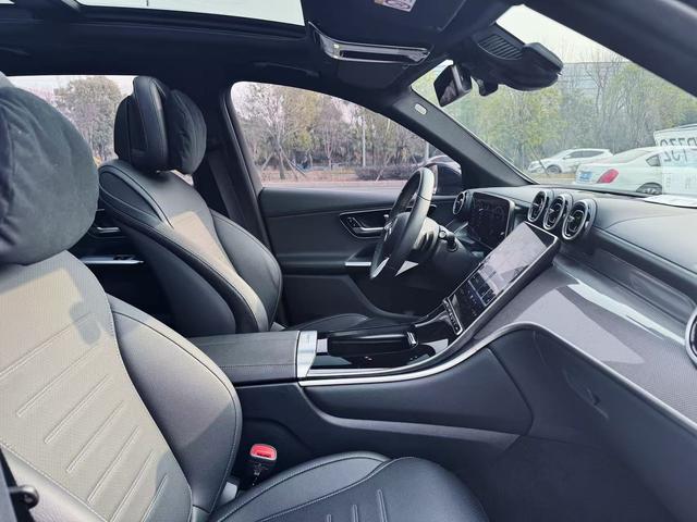 Mercedes-Benz GLC 2023 thumb 12