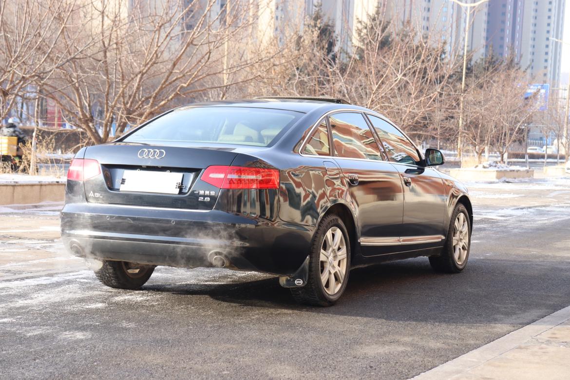 Audi A6 2010 thumb 4