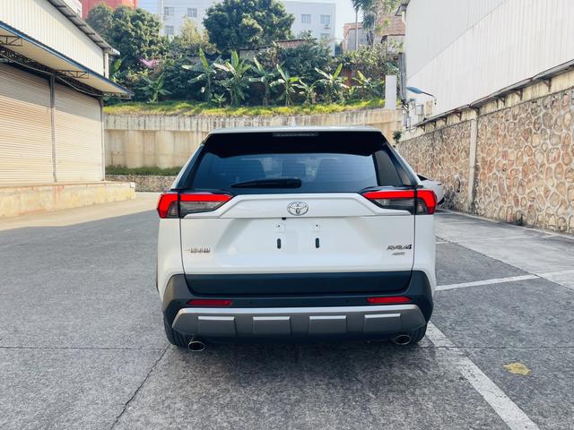 Toyota RAV4 2022 thumb 4