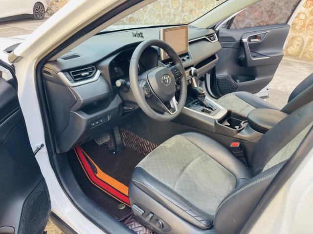 Toyota RAV4 2022 thumb 5