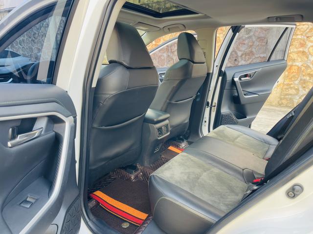 Toyota RAV4 2022 thumb 8