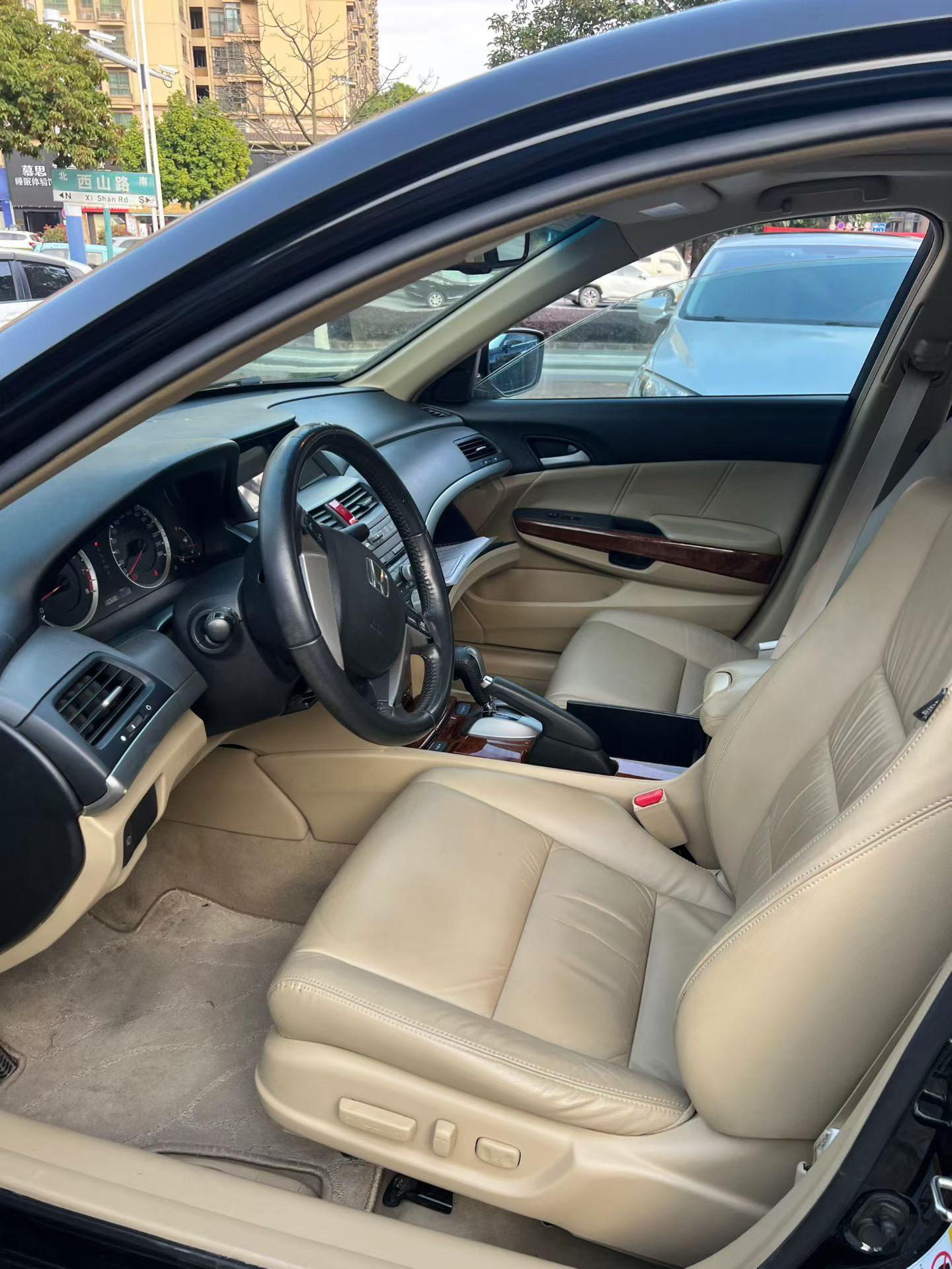 Honda Accord 2012 thumb 8