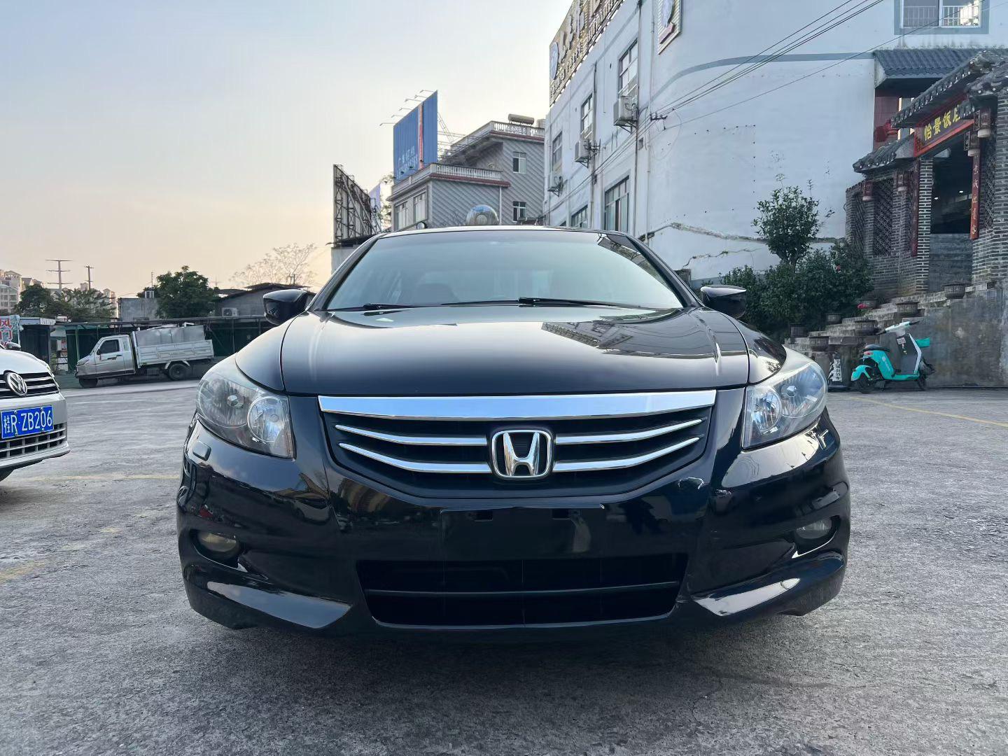 Honda Accord 2012 thumb 10