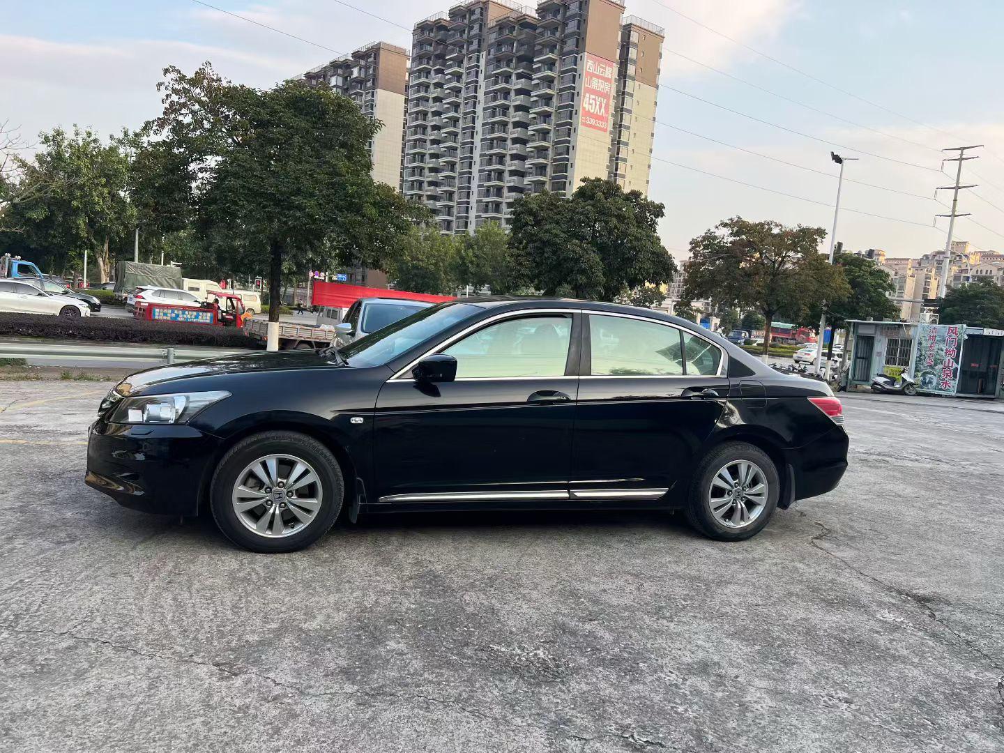 Honda Accord 2012 thumb 11