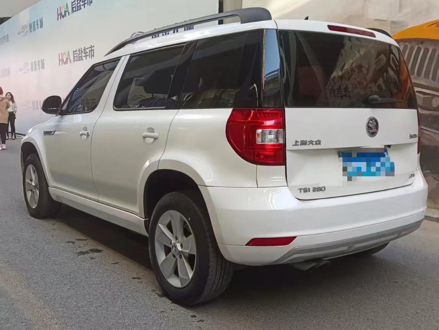 Skoda Yeti 2016 thumb 3