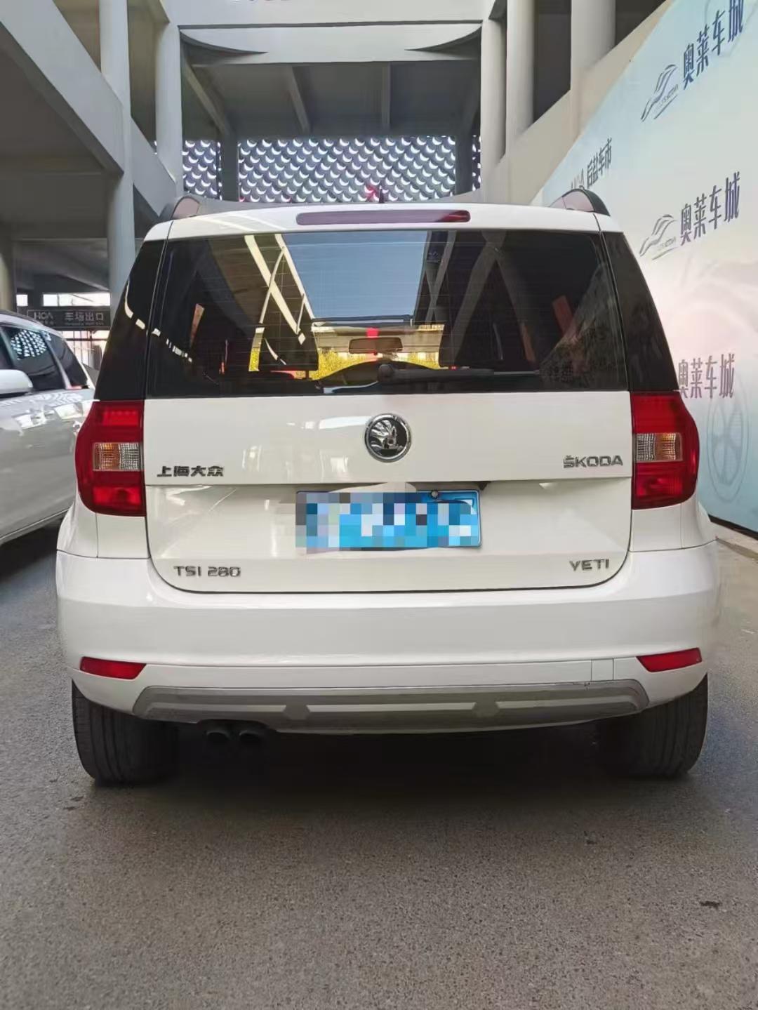 Skoda Yeti 2016 thumb 4