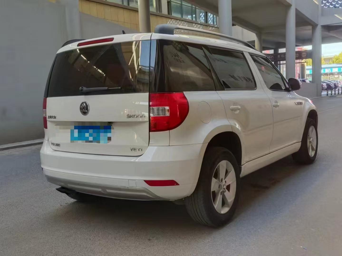 Skoda Yeti 2016 thumb 5