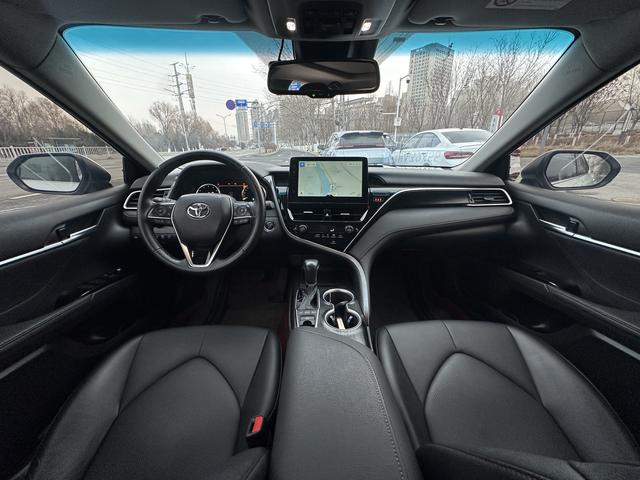 Toyota Camry 2022 thumb 4