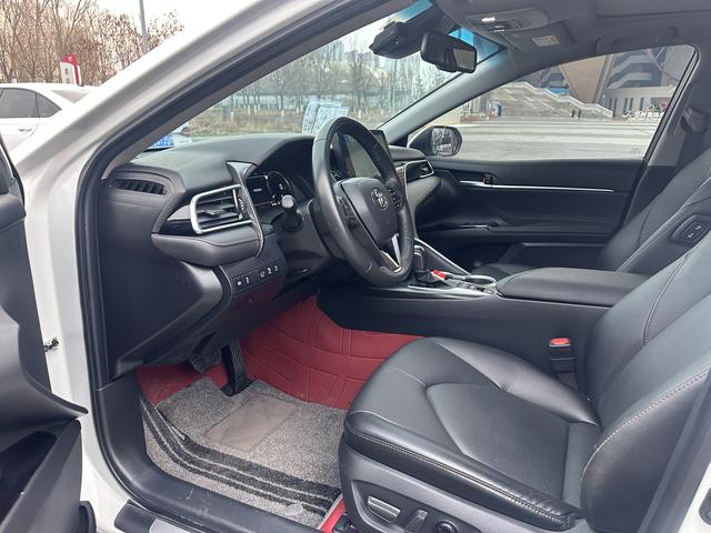 Toyota Camry 2022 thumb 5