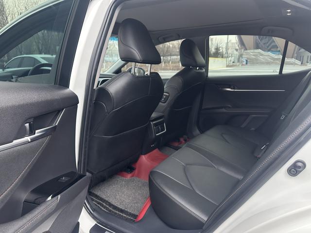 Toyota Camry 2022 thumb 6