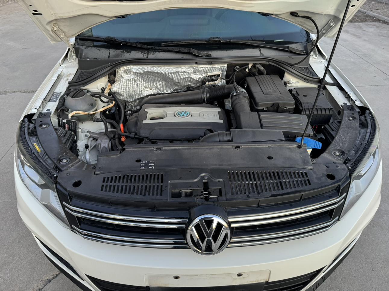 Volkswagen Tiguan 2014 thumb 5