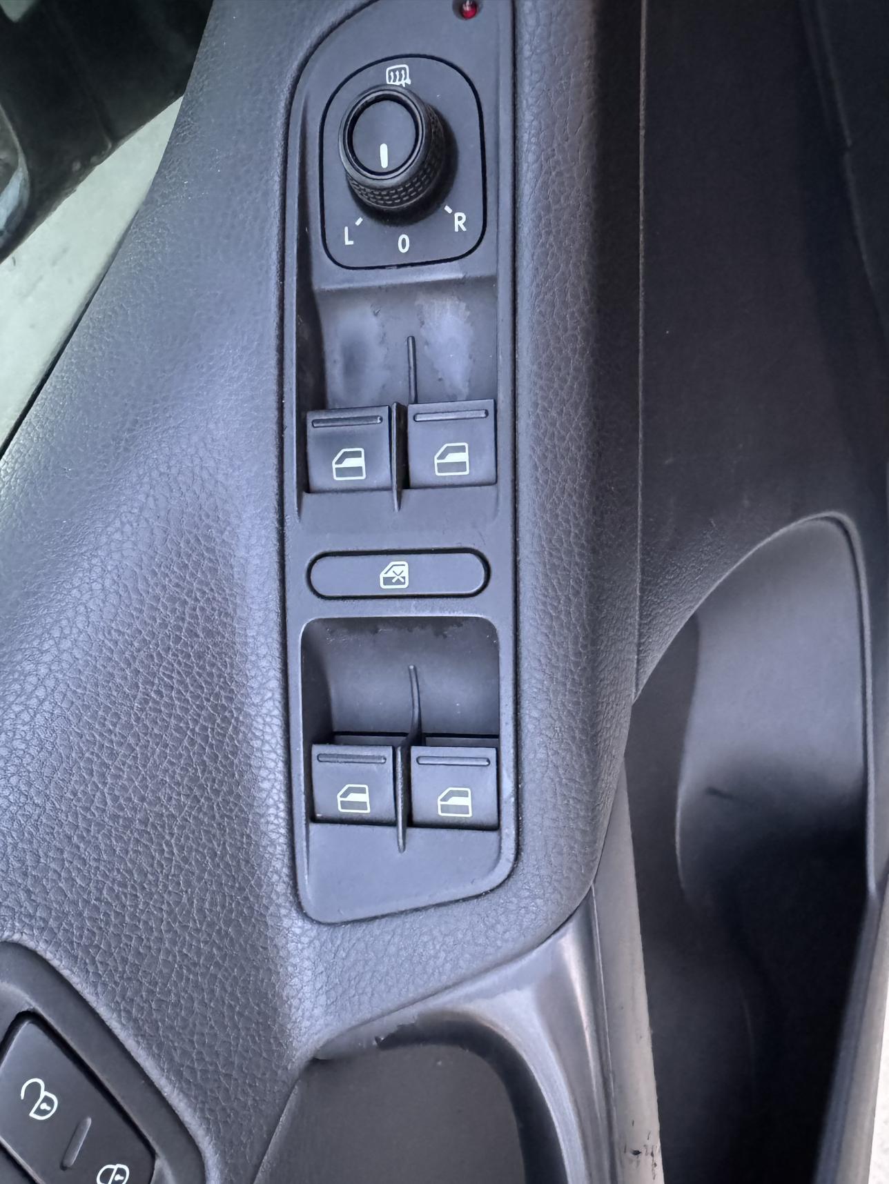 Volkswagen Tiguan 2014 thumb 12