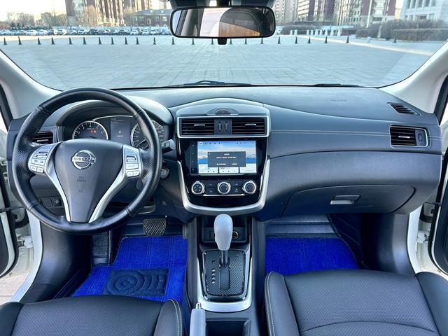 Nissan Tiida 2021 thumb 6