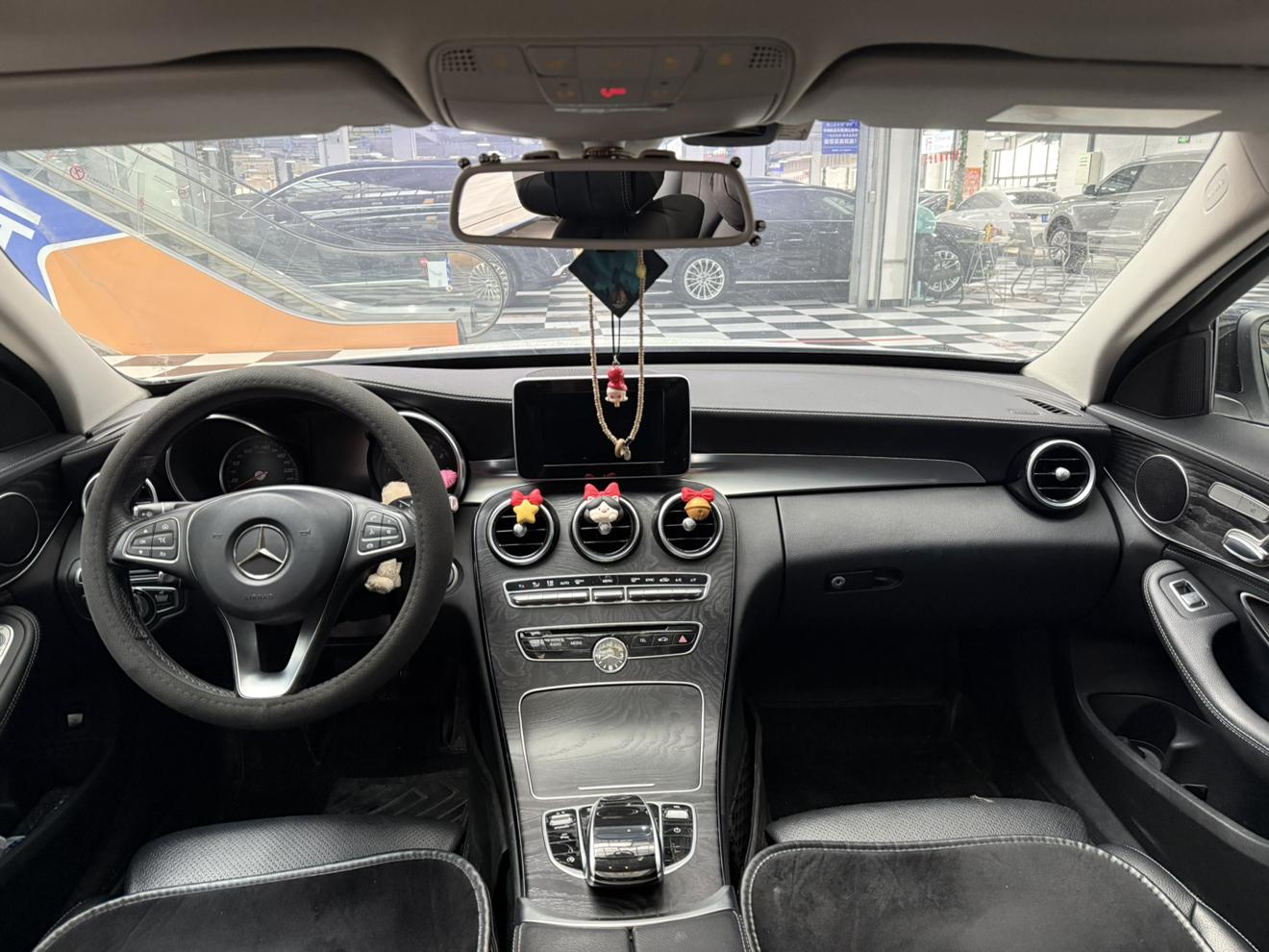 Mercedes-Benz C-Class 2016 thumb 5