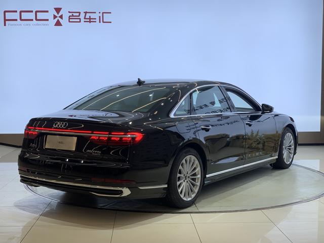 Audi A8 2023 thumb 4