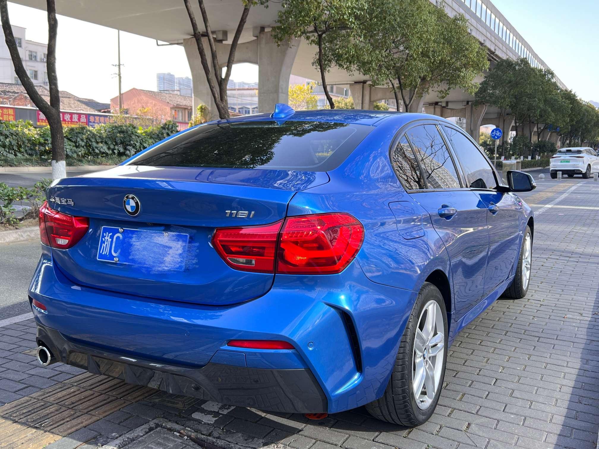 BMW 1 серии 2019 thumb 5