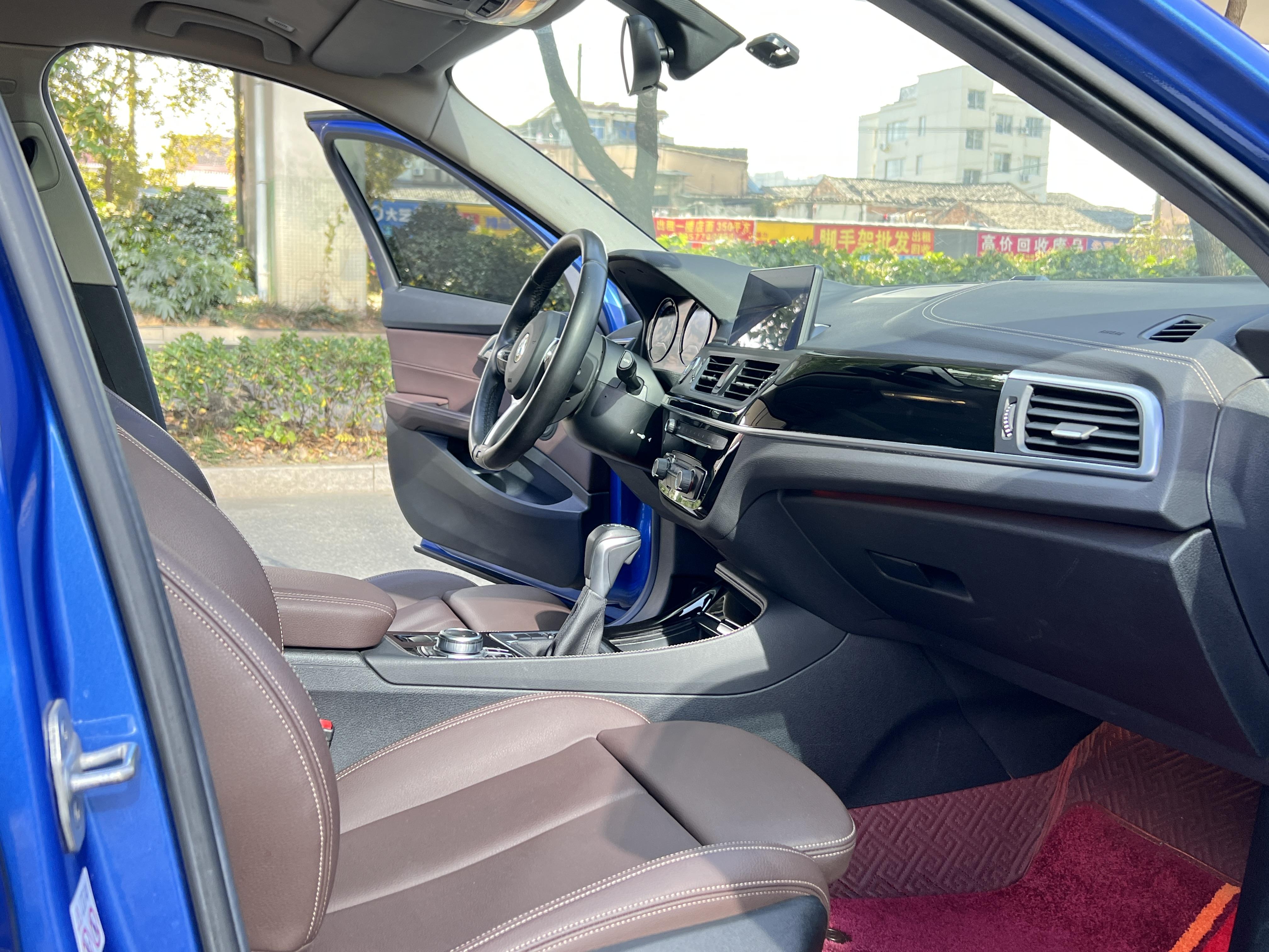 BMW 1 серии 2019 thumb 9