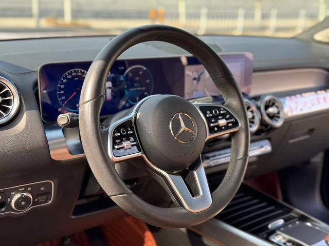 Mercedes-Benz GLB 2019 thumb 2
