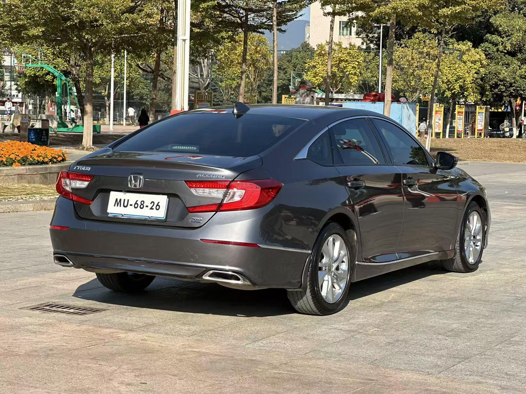 Honda Accord 2021 thumb 5