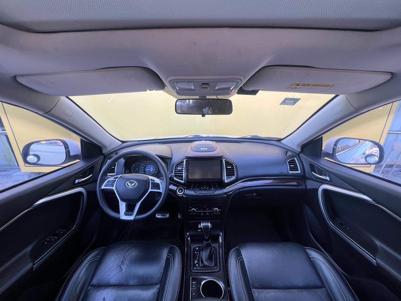 BAIC Huansu S6 2018 thumb 5