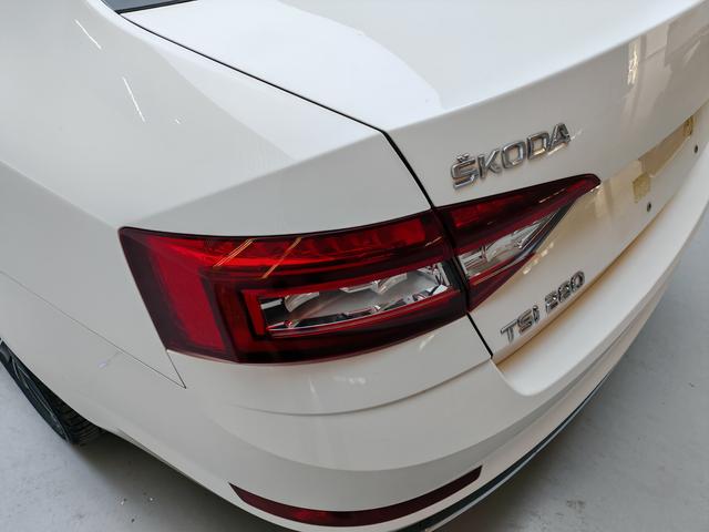 Skoda Octavia 2020 thumb 11