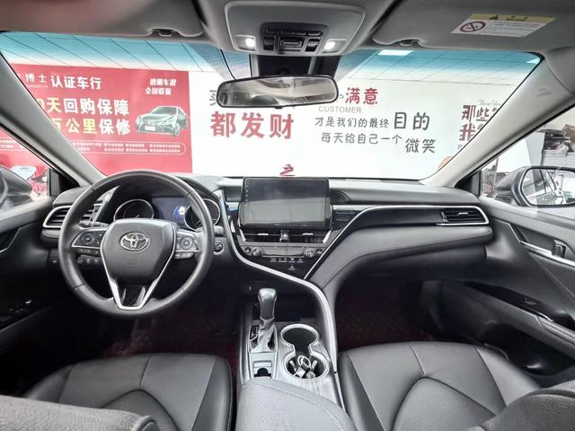 Toyota Camry 2022 thumb 4