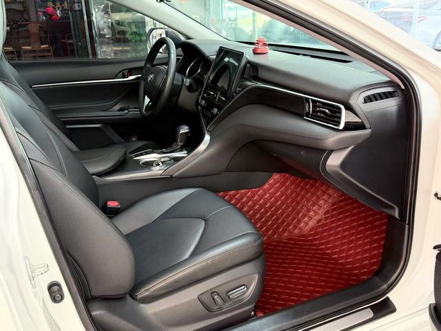 Toyota Camry 2022 thumb 6