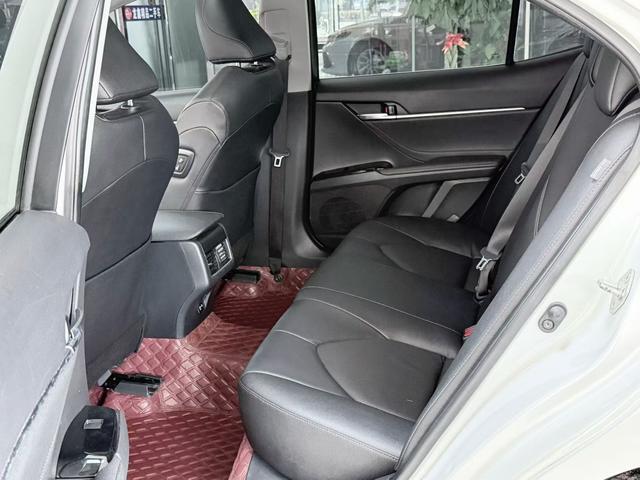 Toyota Camry 2022 thumb 7